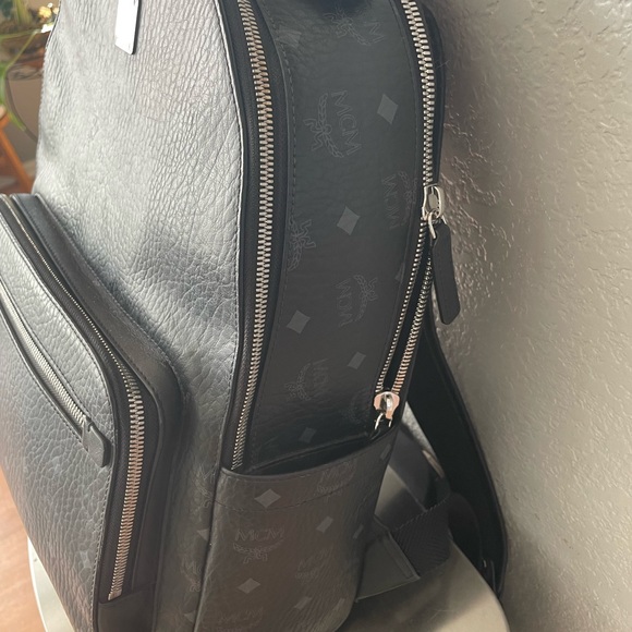 MCM Backpack Limited Edition - Picture 3 of 4